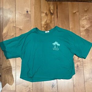 Ardene Green Graphic Crop Tee with Palm Tree Print (more of a green colour)